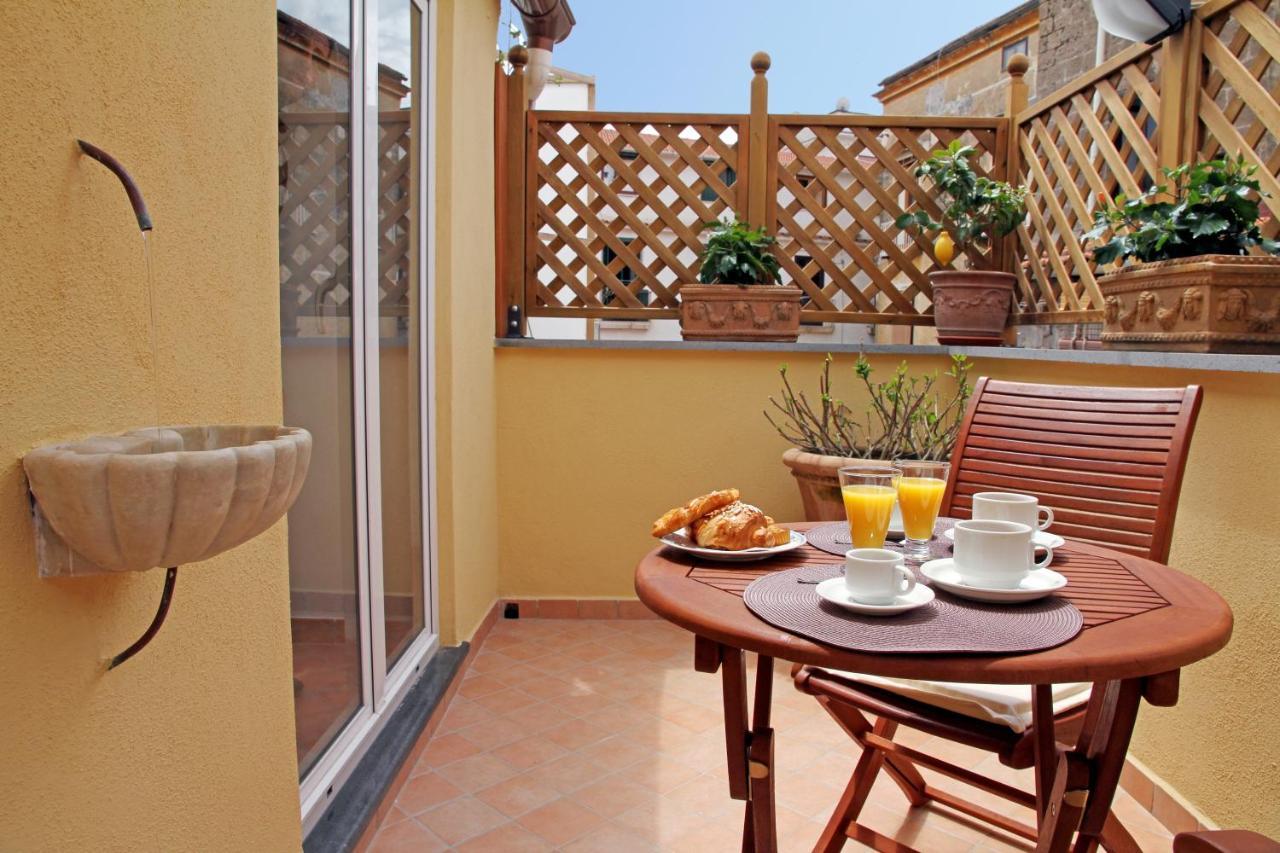 Magi House Relais Aparthotel Sorrento Cameră foto